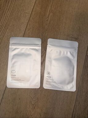 2 of hailey bieber’s rhode skin spotwear